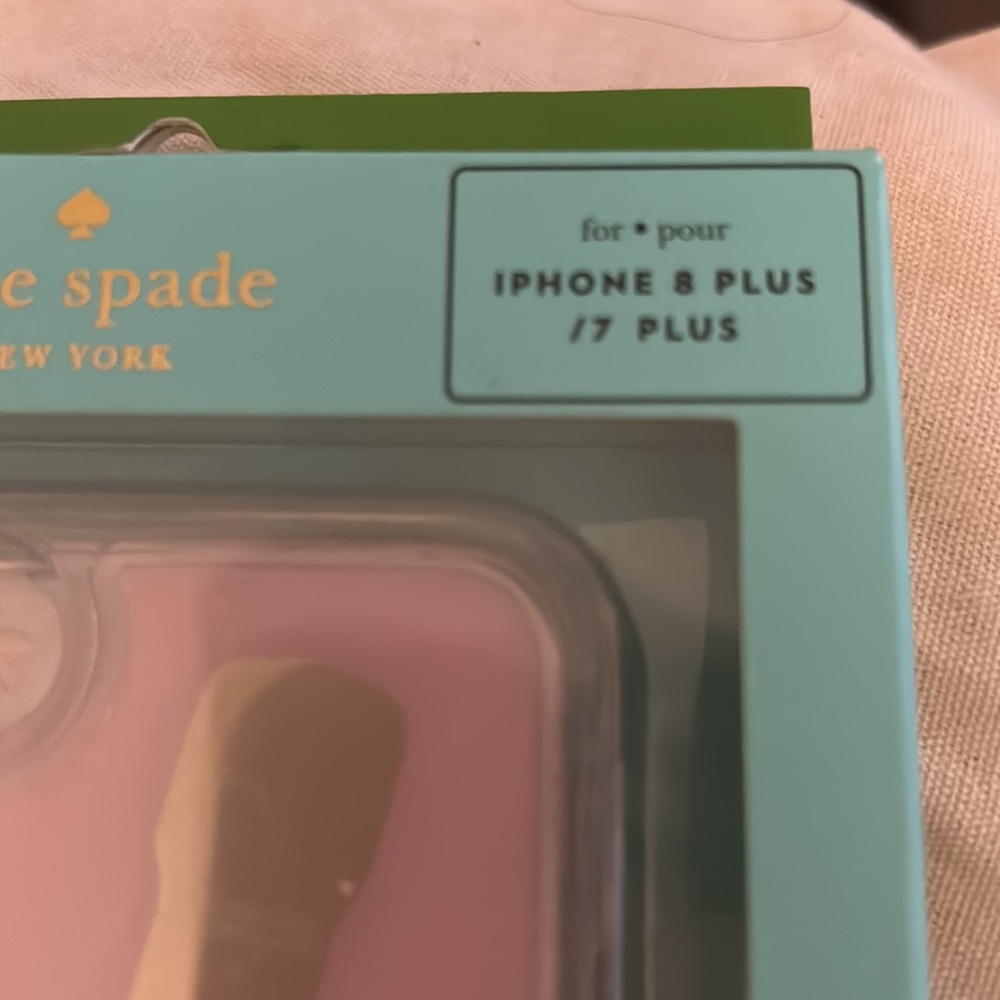 NWT Kate Spade iPhone 7/8 plus case - Picture 4 of 5
